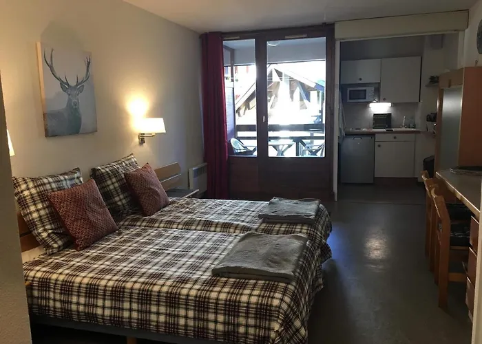 Brides-Les-Bains Family Ski And Spa Appartment